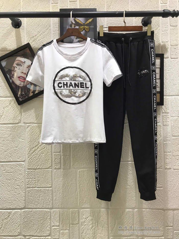 Chanel香奈兒 法國專櫃同步新款 小香新款 刺繡套裝 刺繡LOGO亮片繡花 鬆緊腰褲 時尚大氣款  xly1374